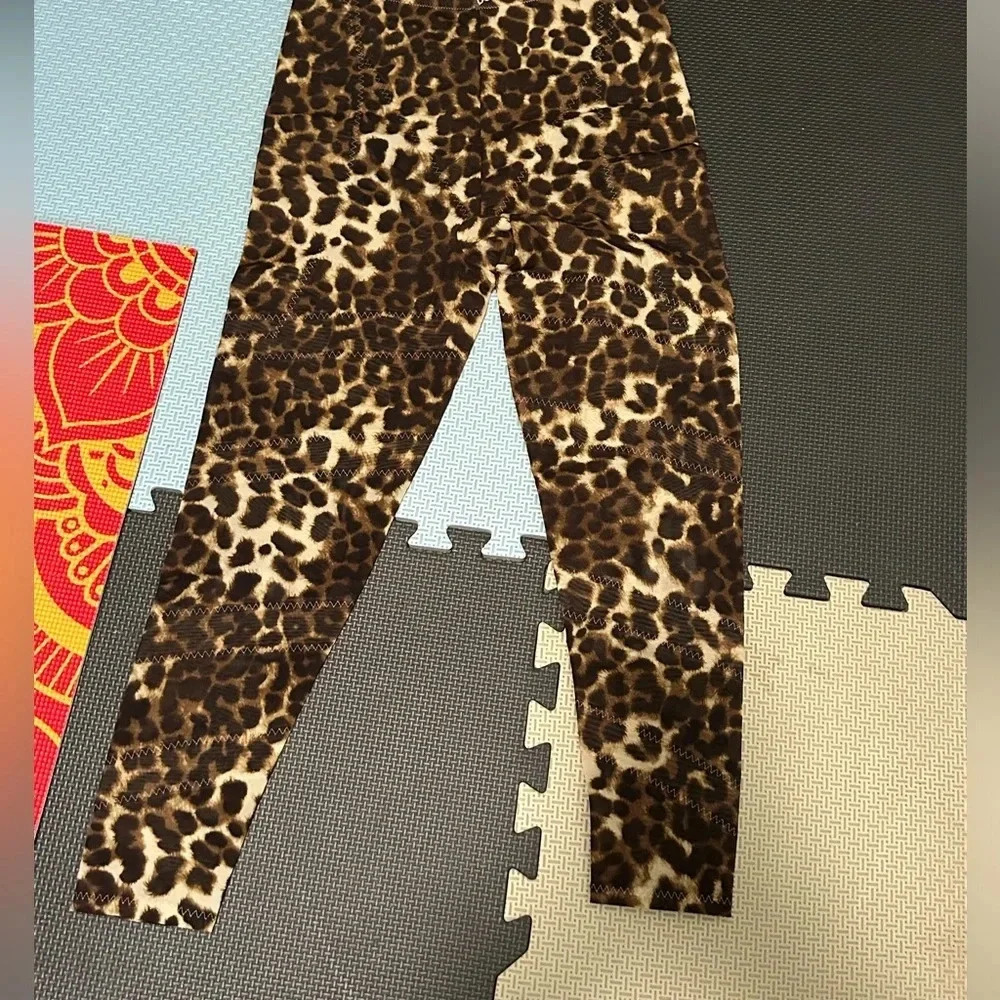 Artist Shapewear Leggings - Leopard Print (Size XS/S) Size 82 (see photos) NWT